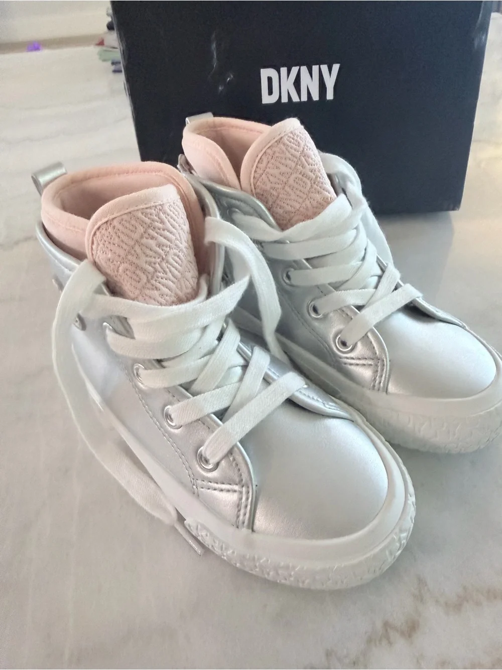 DKNY Little Girls Hannah Brooke metallic high-top sneakers